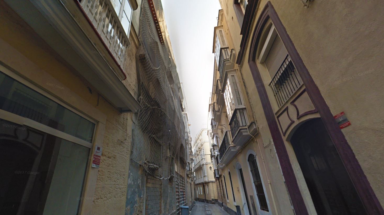 La calle Santiago, en el centro de Cádiz.