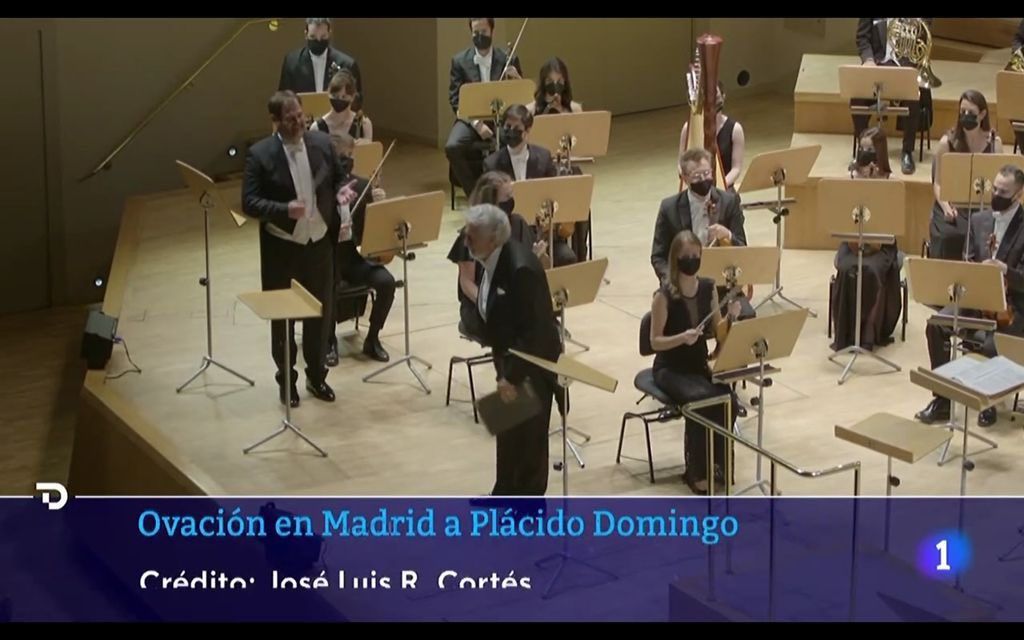 Ovación a Plácido Domingo en su regreso a los escenarios madrileños. El aplauso del machismo.
