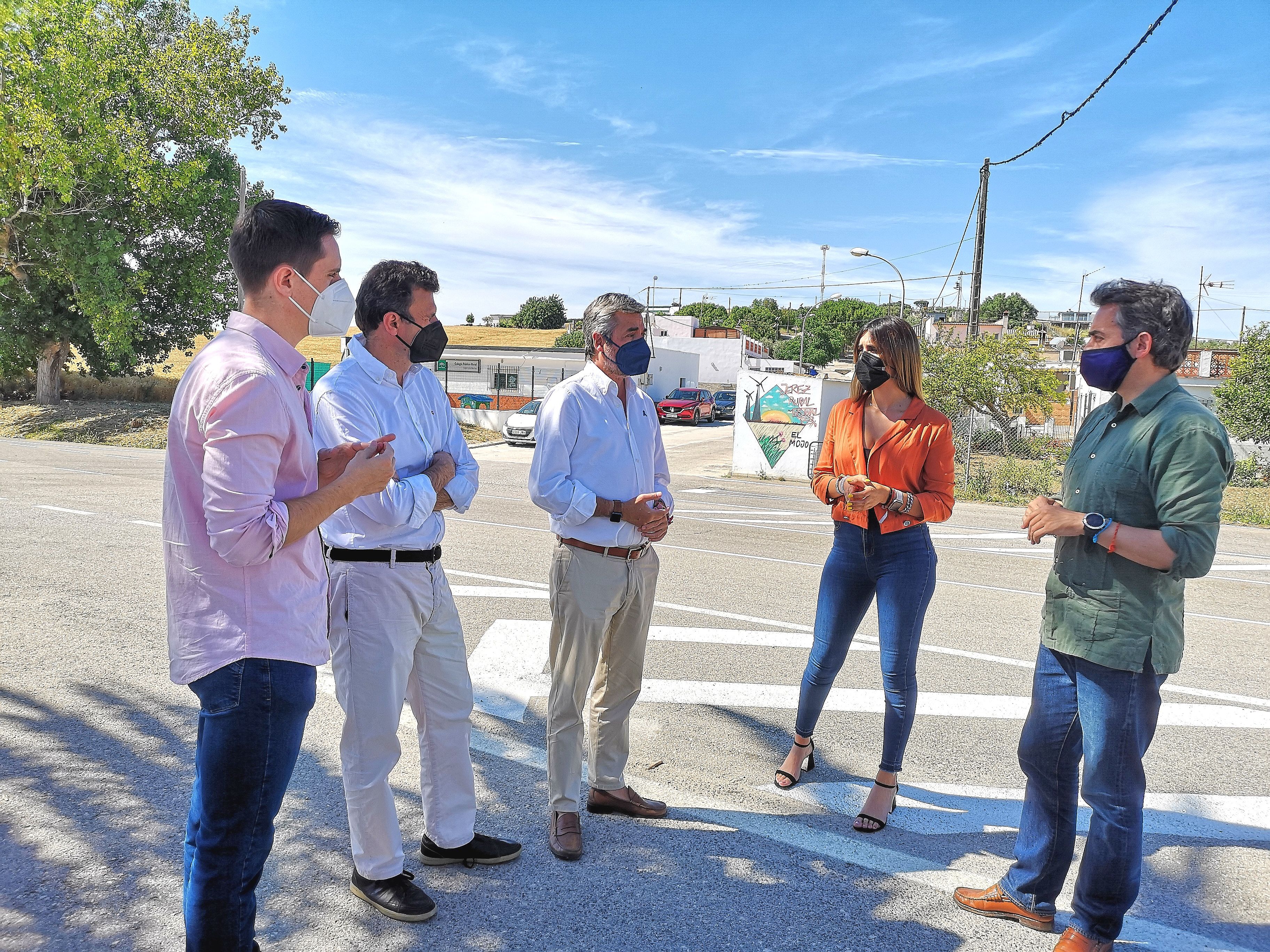 La nueva Ley del Suelo que quiere aprobar la Junta permitiría legalizar unas 800 casas del Jerez rural.