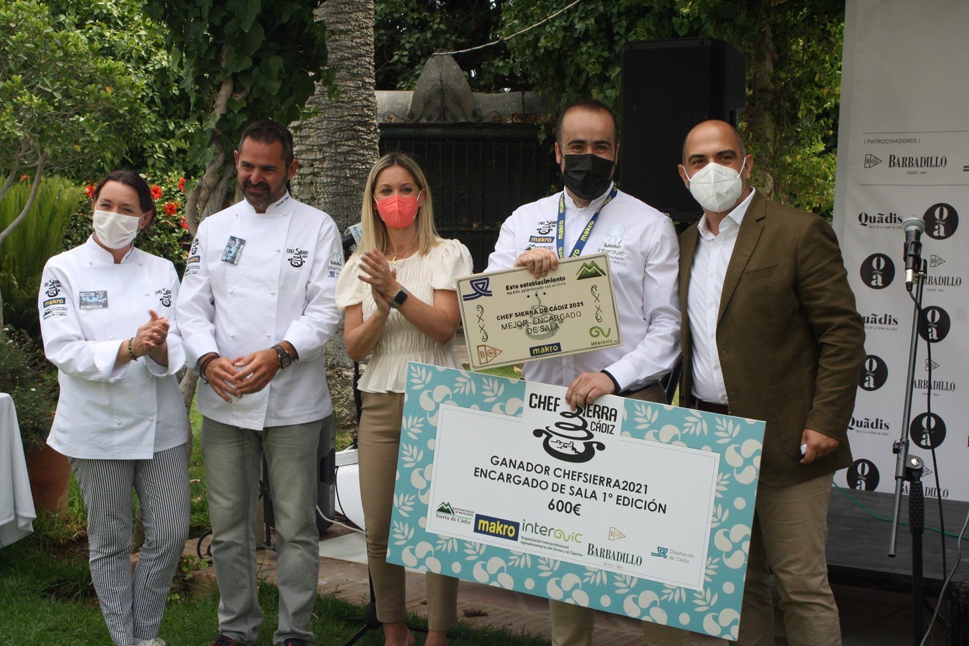 Carmen Tamayo, de Prado del Rey, y Paco Medina, de Olvera, vencen en 'Chef Sierra de Cádiz', concurso gastronómico que premia la innovación y la cocina tradicional de la serranía gaditana.