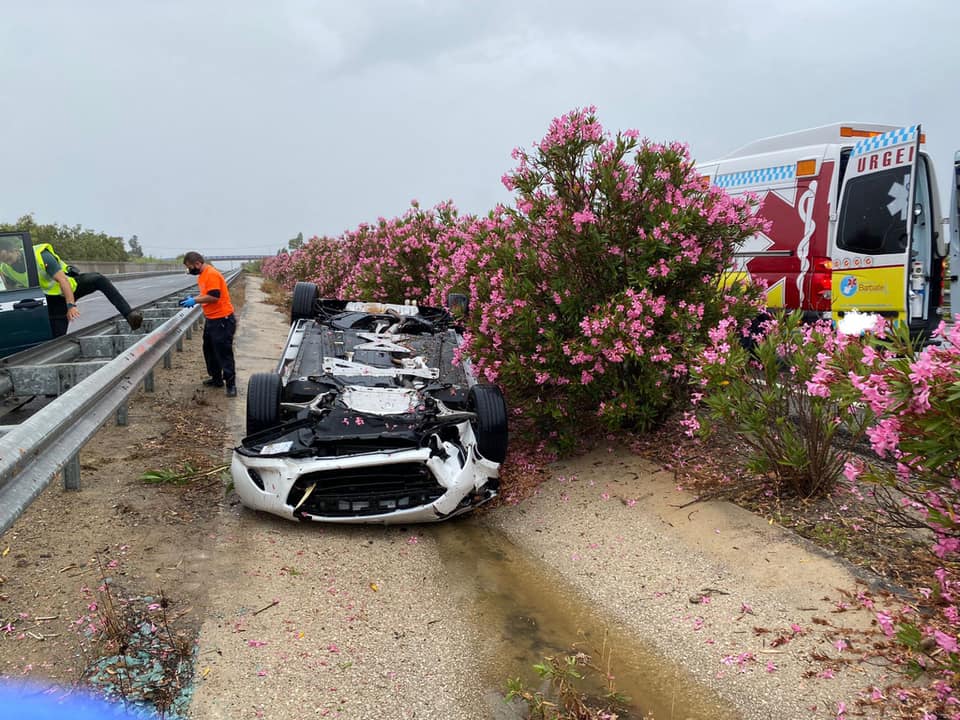 Estado en el que quedó el vehículo tras el accidente.