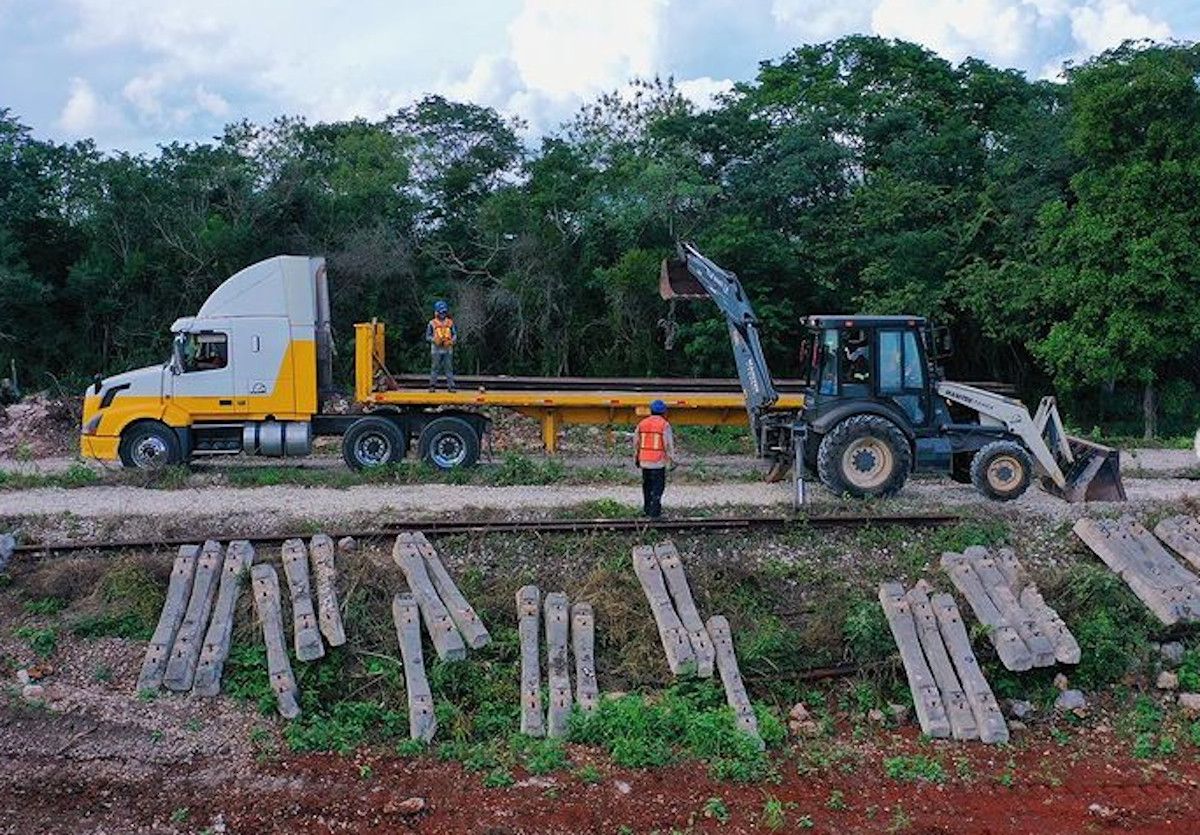 Construcción del Tren Maya en Yucatán.