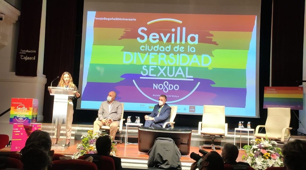Acto llevado a cabo en Sevilla con motivo del 50 aniversario de la Gran Redada del Pasaje Begoña. Acto llevado a cabo en Sevilla con motivo del 50 aniversario de la Gran Redada del Pasaje Begoña.