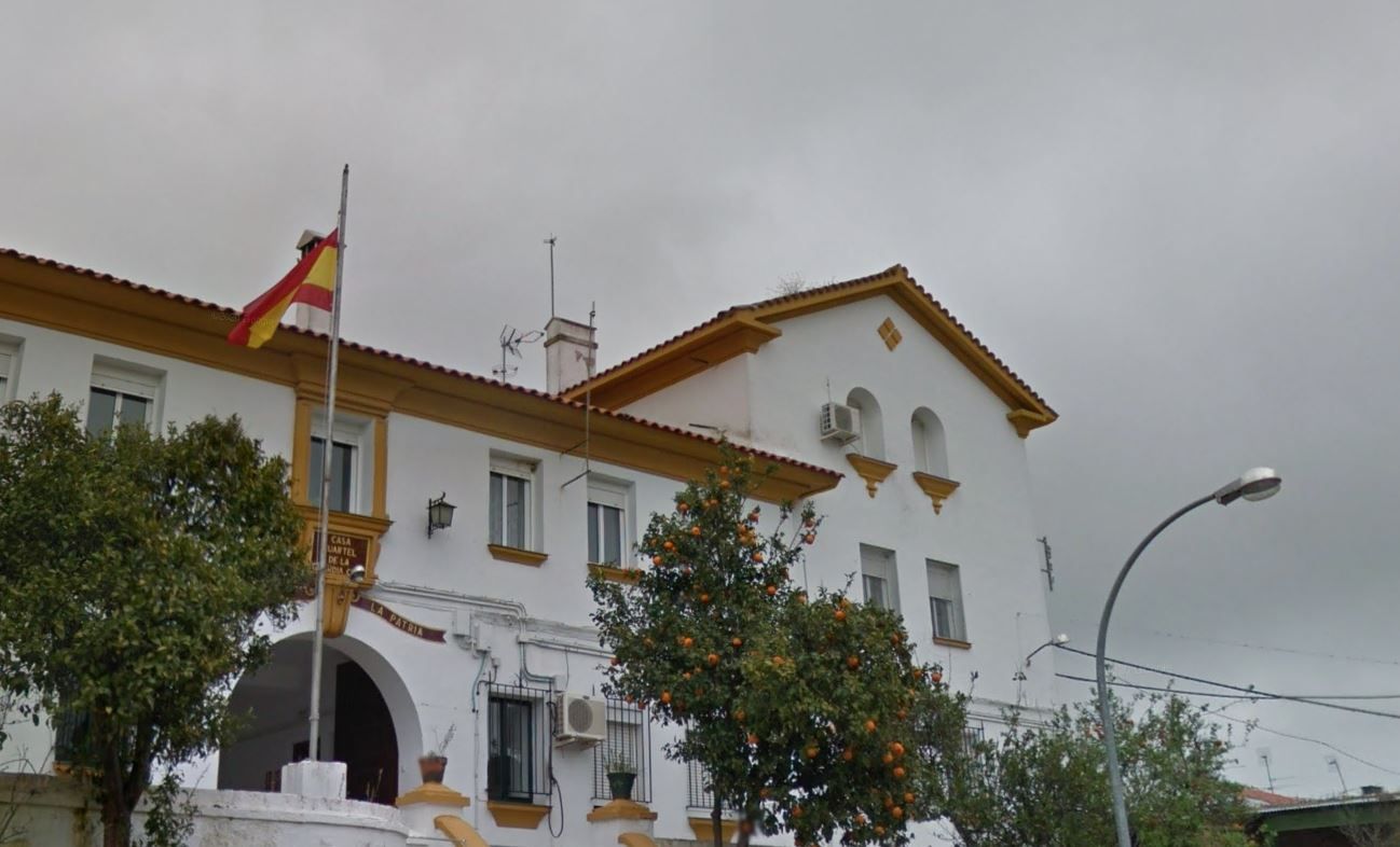 La sede de Guardia Civil en Cazalla de la Sierra.