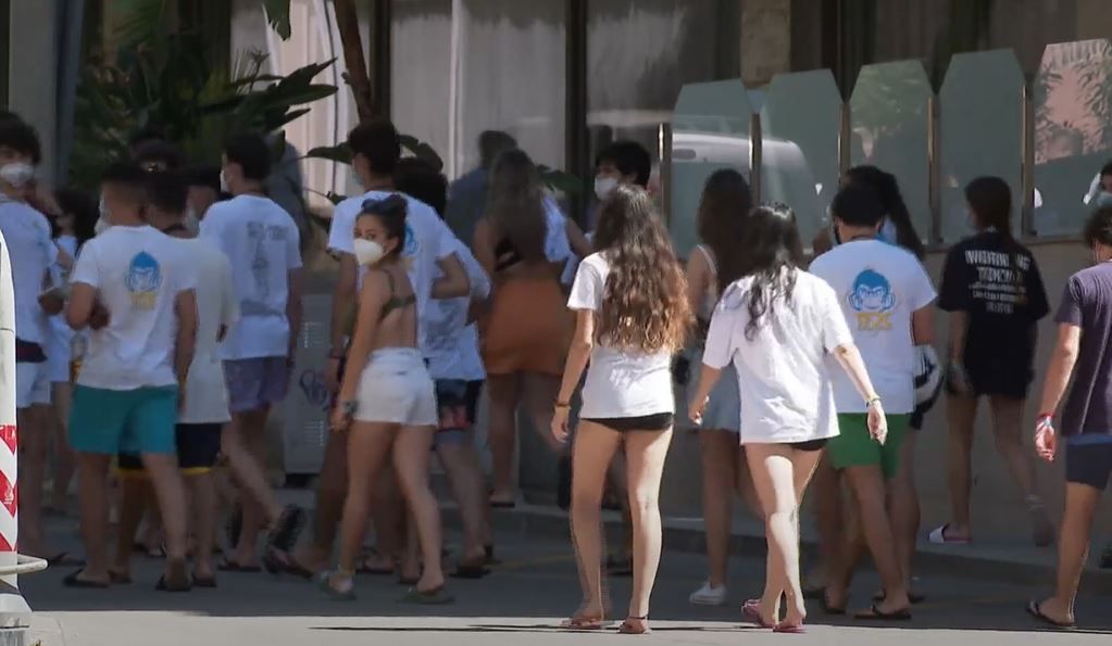 Estudiantes retenidos en el hotel de Mallorca.