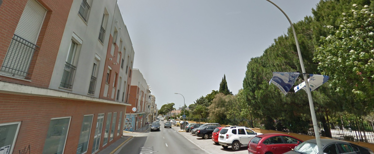 La calle Agustín Blázquez de Chiclana, donde se produjo el atropello, en una imagen de Google Maps.