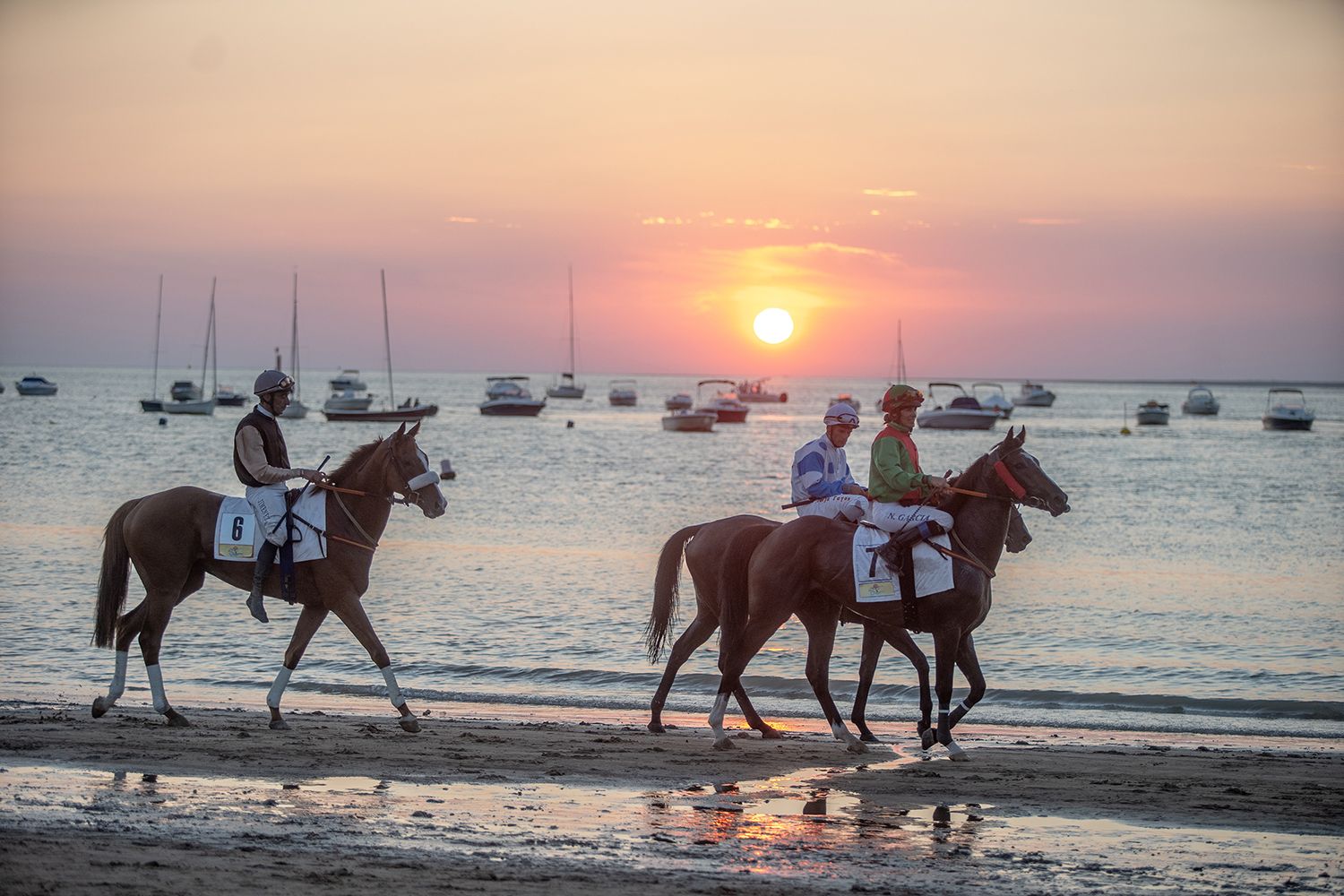 Carreras de caballos en la playa en Sanlúcar, Cádiz2018.