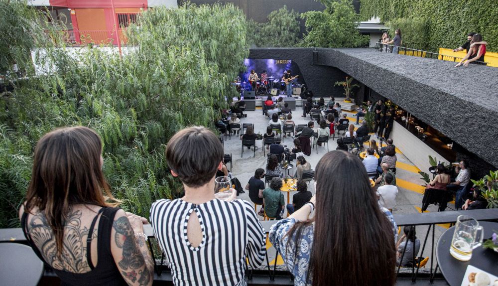 Un concierto de tarde en El Jardín.