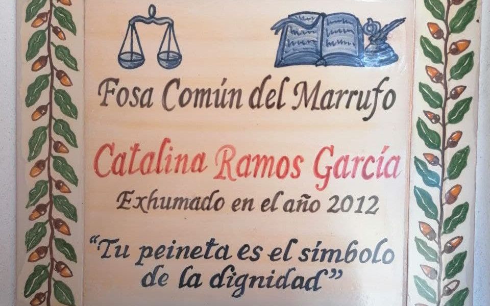 Placa de Catalina Ramos.