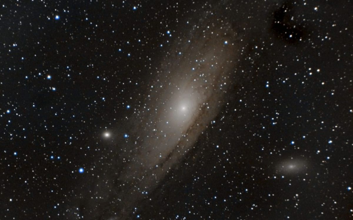El cielo nocturno y sus secretos en una fotografía de la Galaxia de Andrómeda. JUAN JOSÉ DEL GRUPO ASTRONÓMICO PORTUENSE