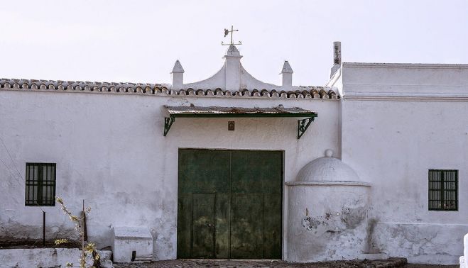 Cortijo Mesas de Santiago. Entrada.