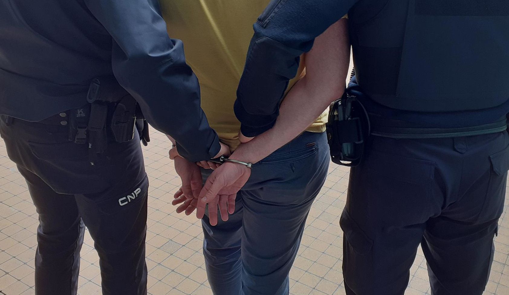 Seis personas han sido detenidas en la provincia en Cádiz y otra en Madrid por defraudar a la Seguridad Social.. 