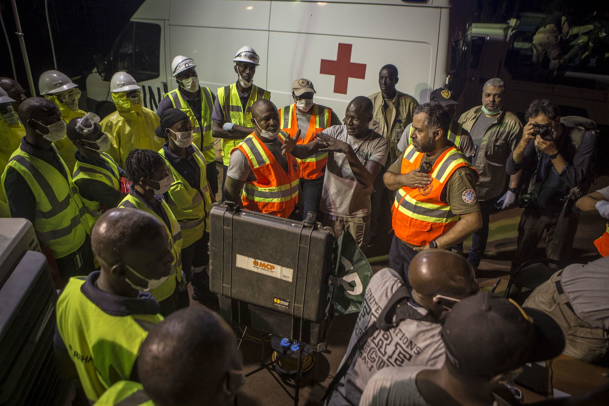 Desinfección pública contra la pandemia en Mali. MINUSMA/ HARANDANE DICKO / FLICKR.COM