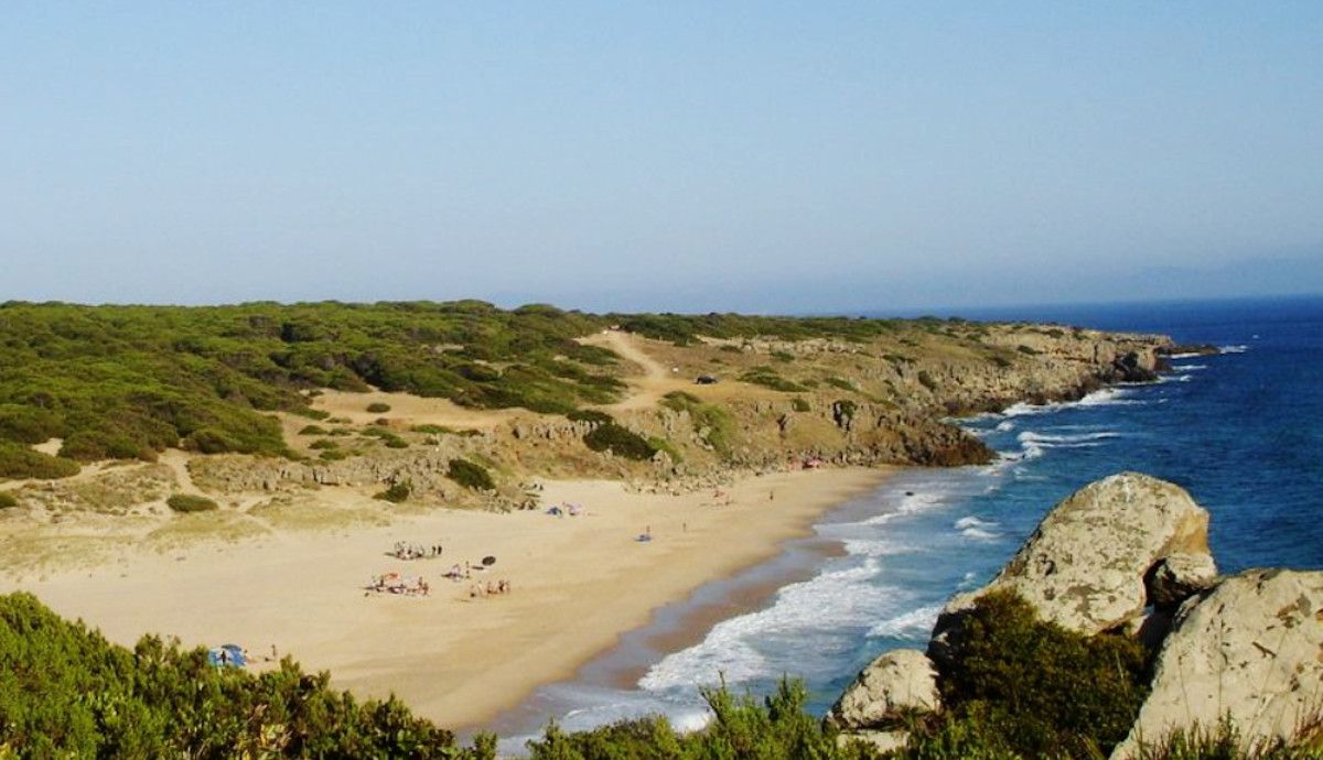 La playa de El Cañuelo, un pequeño paraíso casi secreto. 