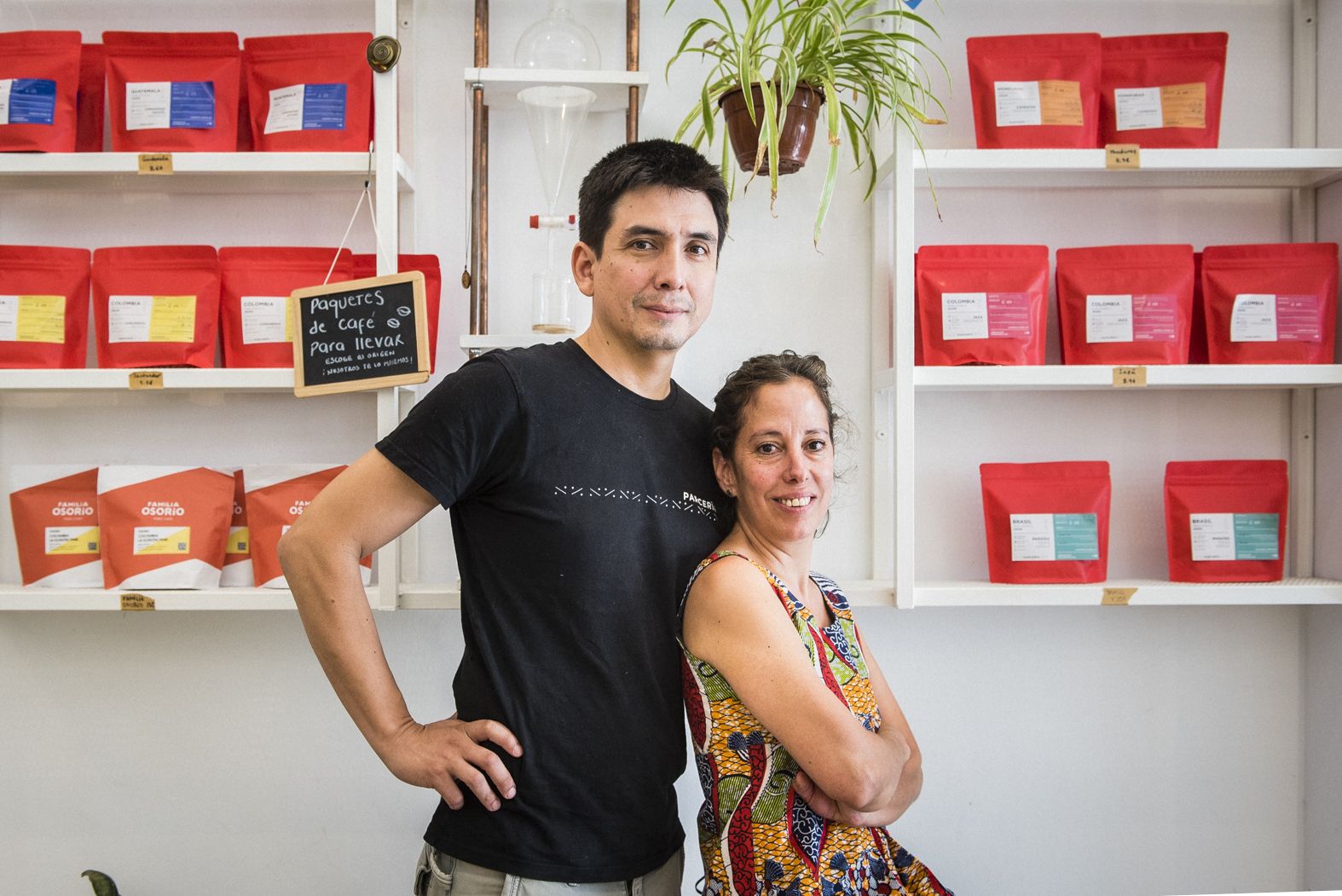 Catalina Álvarez y Andrés Cifuentes, la pareja colombiana afincada en Sevilla creadores de La Parcería.