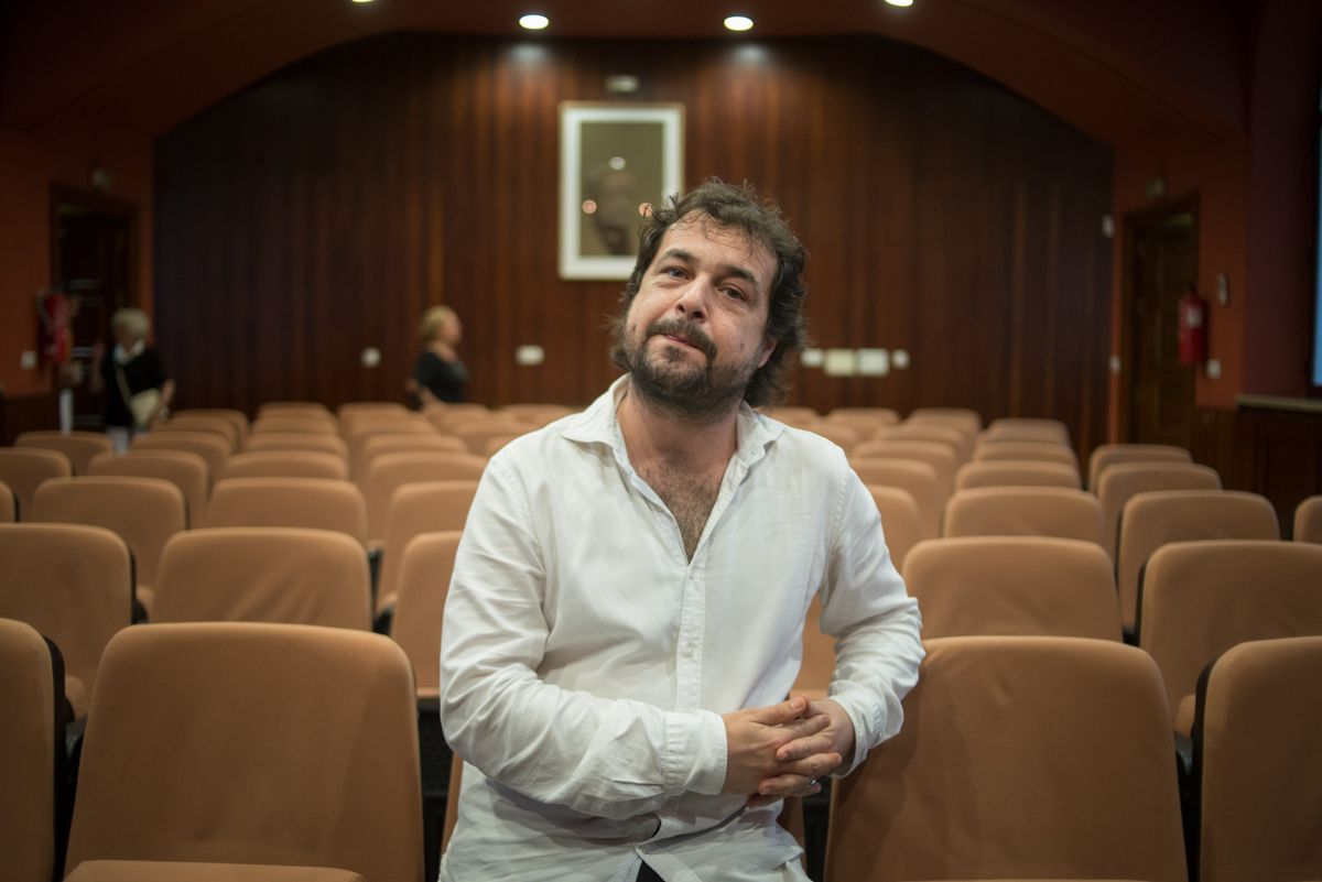 David Eloy Rodríguez, antes de una presentación en la Fundación Caballero Bonald en 2018. FOTO: MANU GARCÍA.
