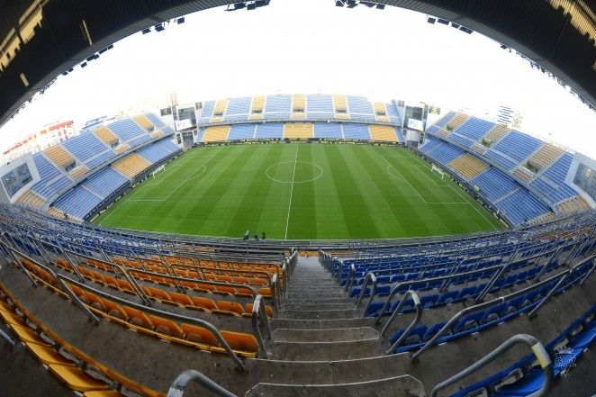 Imagen panorámica del estadio Nuevo Mirandilla, reconstruido y reinaugurado en julio de 2012.