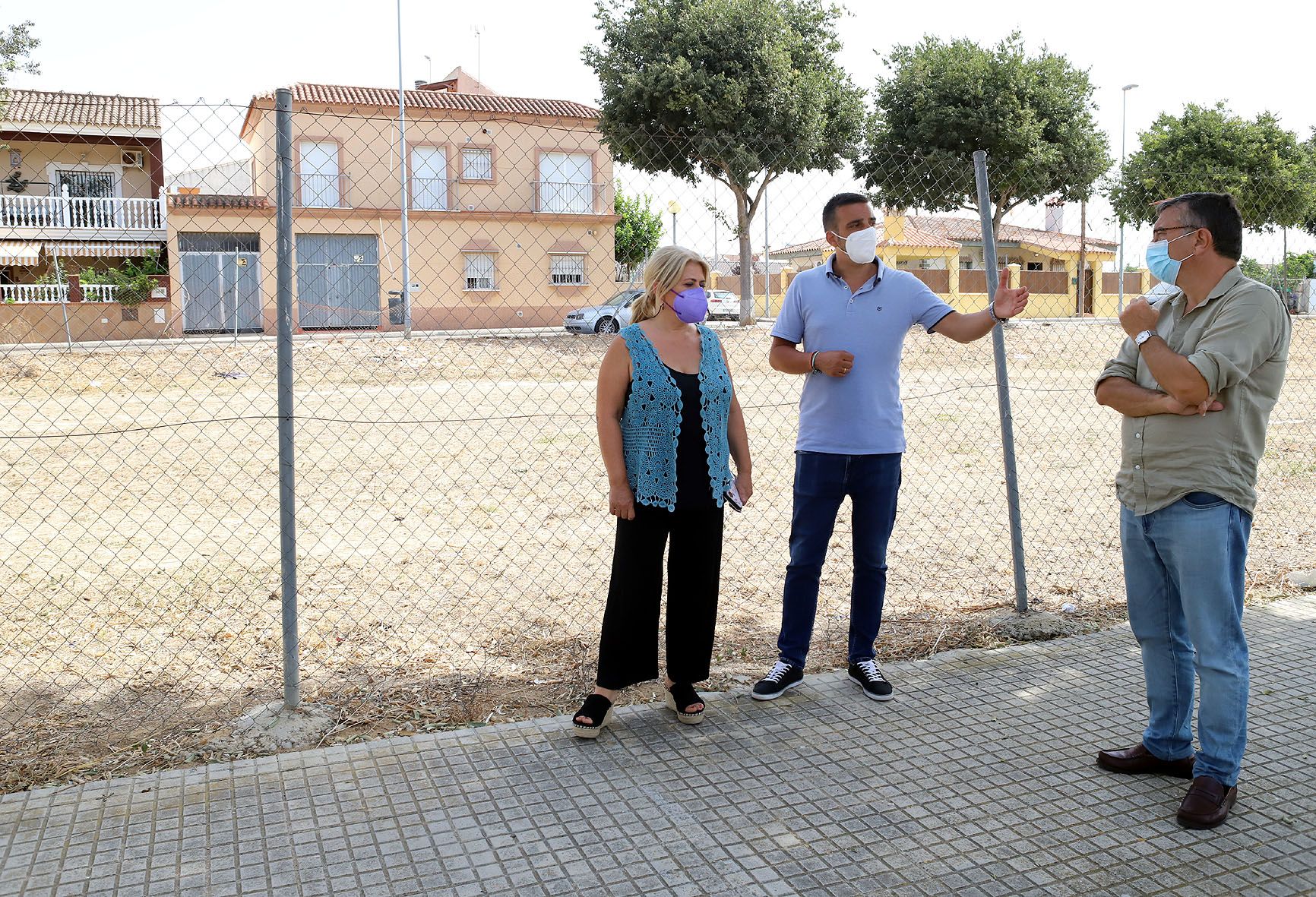 Más de 420.000 euros en obras para la Milagrosa y la Canaleja en Jerez. Solares municipales baldíos serán zonas verdes y bolsas de aparcamiento en La Canaleja.