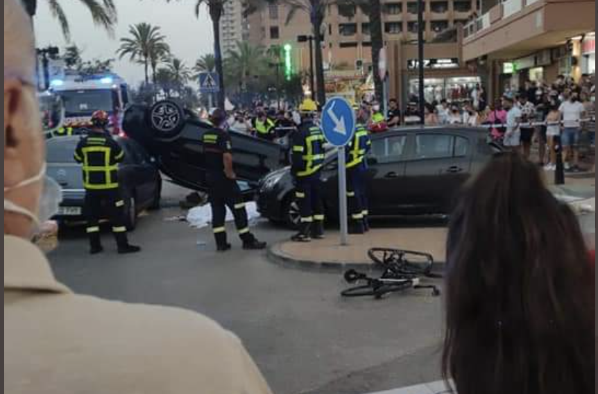 El atropello del ciclista por un conductor temerario ocurrido la tarde de este pasado lunes en Fuengirola, en una imagen de Canal Sur