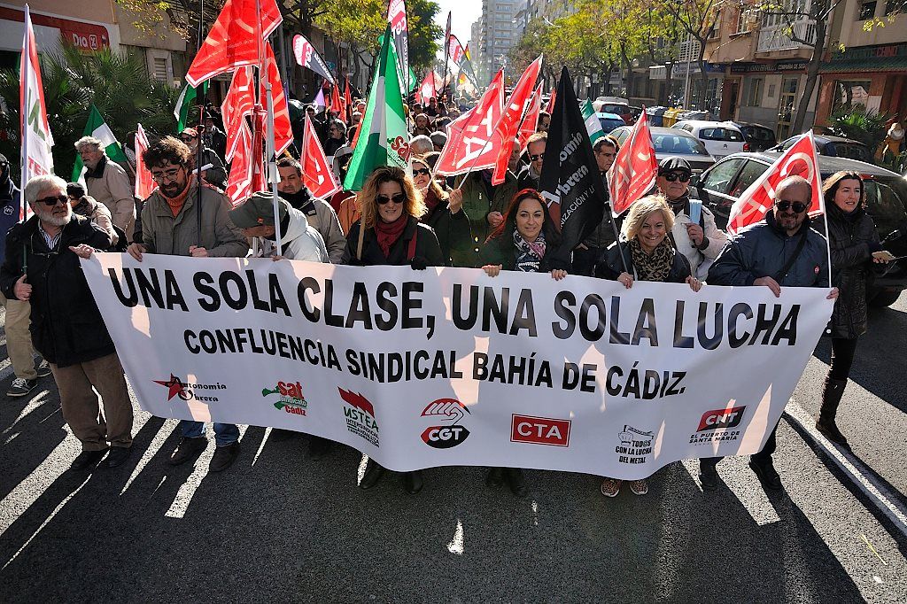 Una pasada manifestación de la Confluencia Sindical Bahía de Cádiz. FOTO: ANTONIO CRESPO.