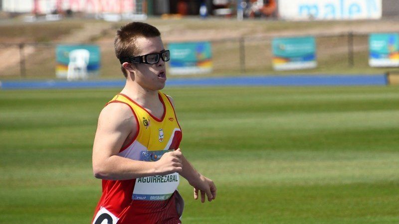 Mikel García, tres veces campeón del mundo en atletismo.   CHANGE.ORG