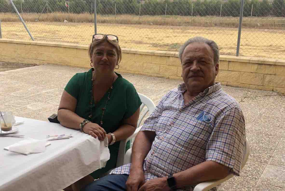 El exalcalde Pedro Pacheco junto a la delegada de Alcaldía de Las Pachecas, Susana Bustos, este pasado martes. CEDIDA