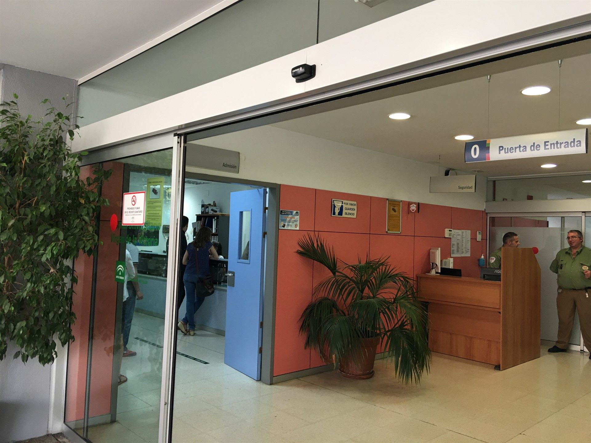 La entrada de Urgencias del Hospital Clínico de Málaga. FOTO: JUNTA DE ANDALUCÍA. 
