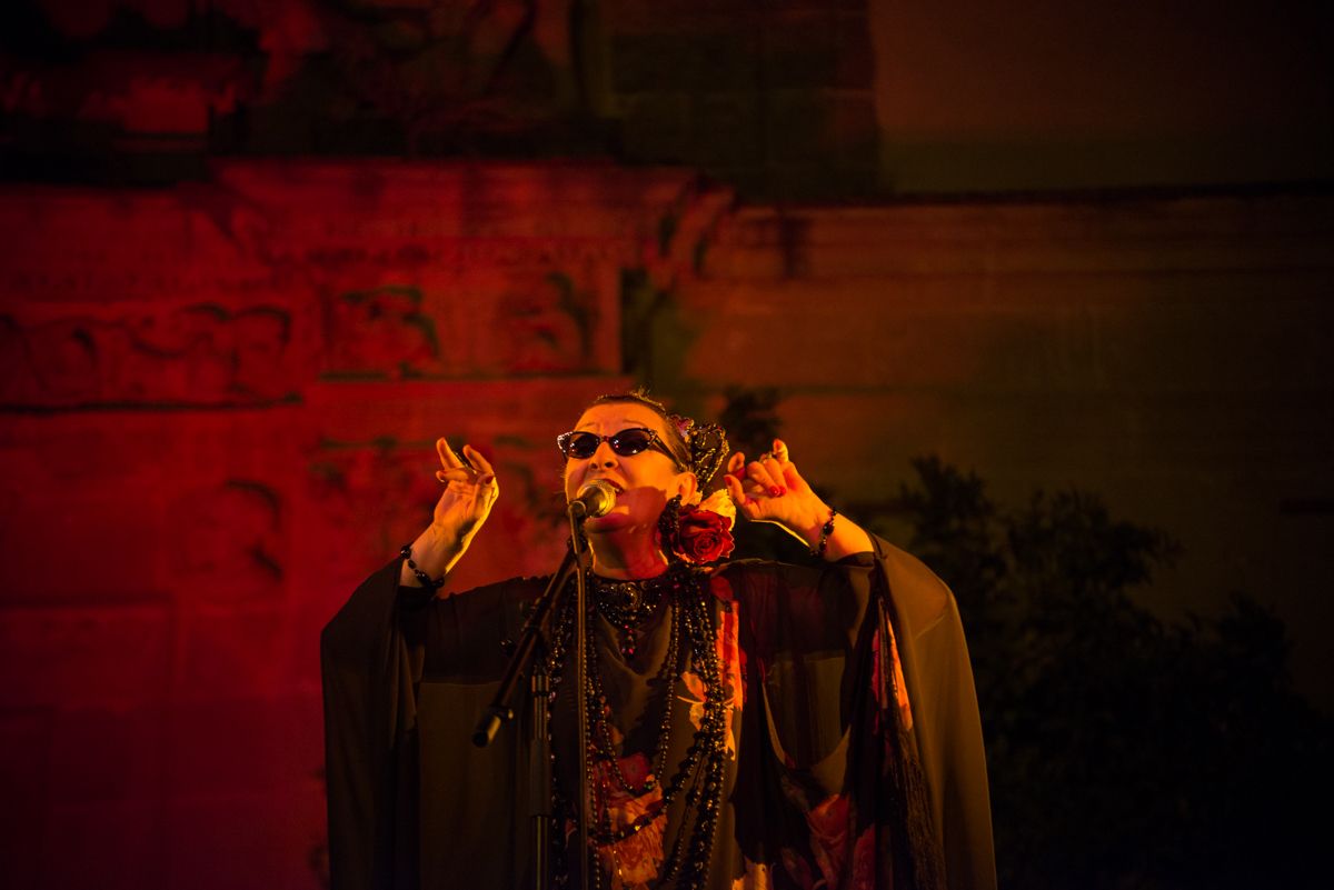 Martirio, durante su directo en Intramuros Jerez. FOTOS: MANU GARCÍA.