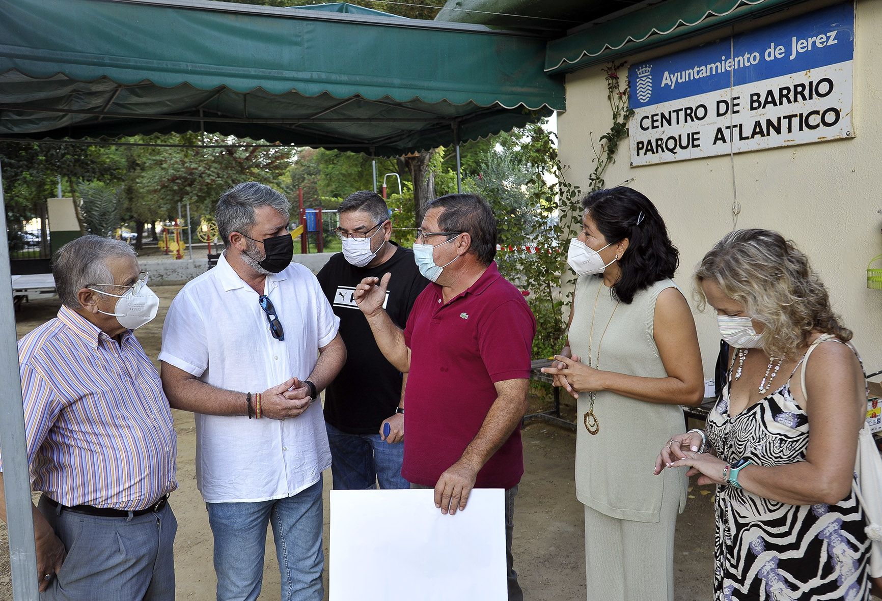 Rubén Pérez y Ana Hérica Ramos en la coordinación de las Fiestas de la Vendimia en el Parque Atlántico