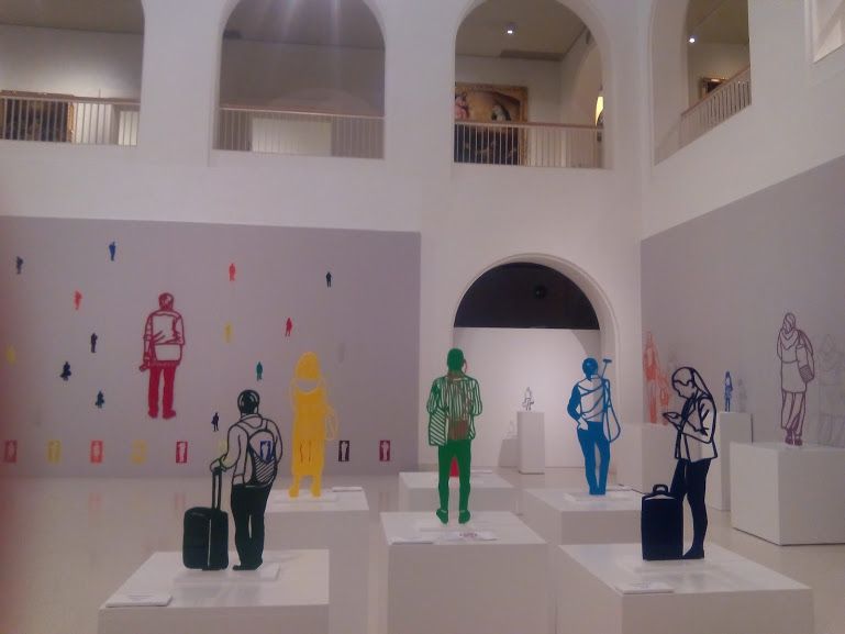 Instalación de Román Lokati.