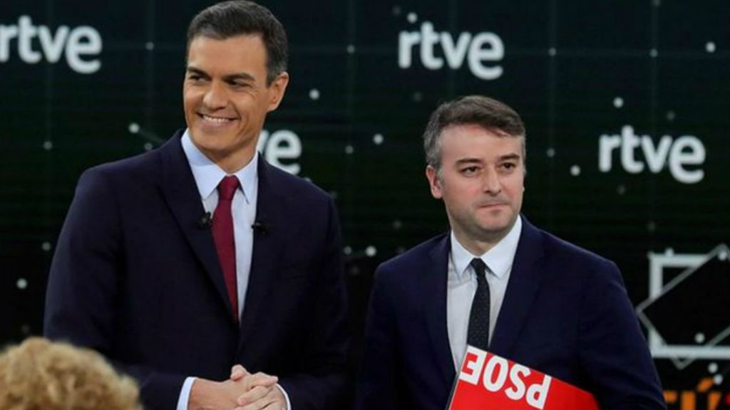 Iván Redondo, en un debate electoral con Pedro Sánchez, en RTVE.