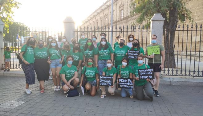 Tras manifestarse en el Parlamento de Andalucía, las protestas seguirán las próximas semanas.