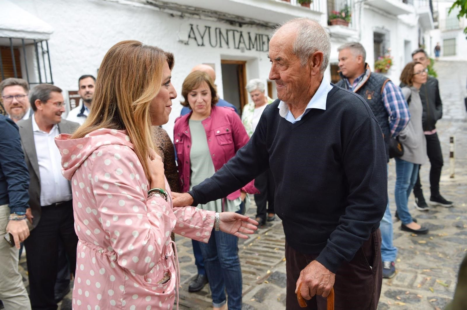 Susana Díaz, de visita en la Alpujarra.