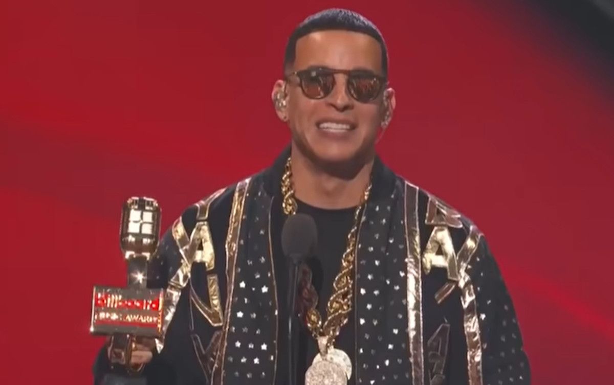 Daddy Yankee durante su discurso en los Premios Billboards 2021. TELEMUNDO