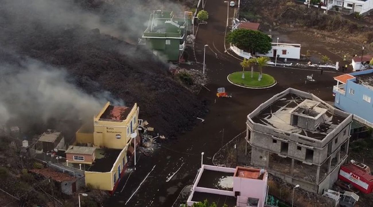 Una imagen de los efectos del volcán en el poblado de Todoque.