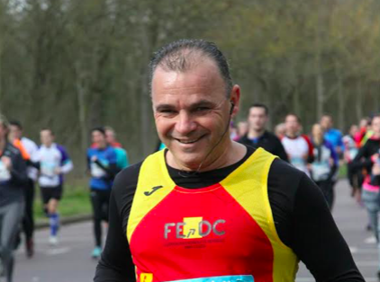 El corredor José Antonio Parra en una pasada maratón. FOTO: EDP.