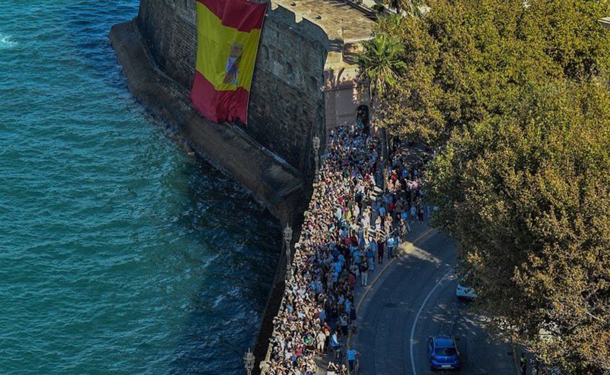 Excepcional ambiente en Cádiz para ver la celebración de la Sail GP.