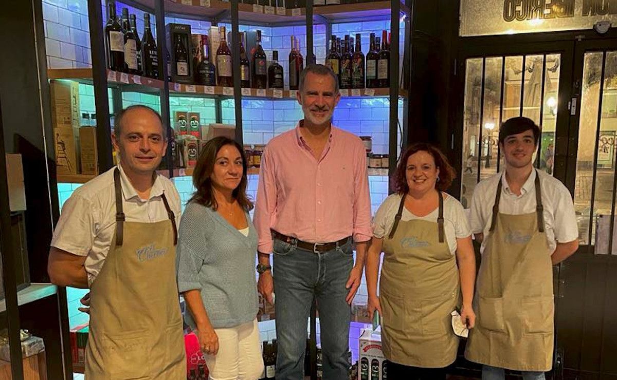 Visita del Rey Felipe VI en El Chicuco, en Cádiz. Visita del Rey Felipe VI en El Chicuco, en Cádiz.