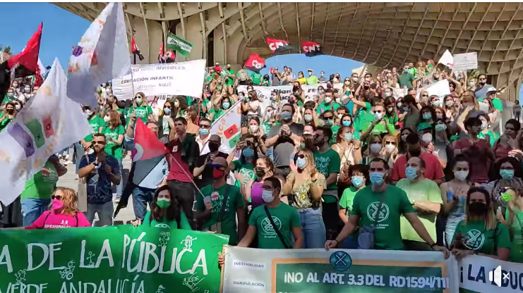 Una manifestación del sector educativo en Sevilla contra los recortes en Educación.