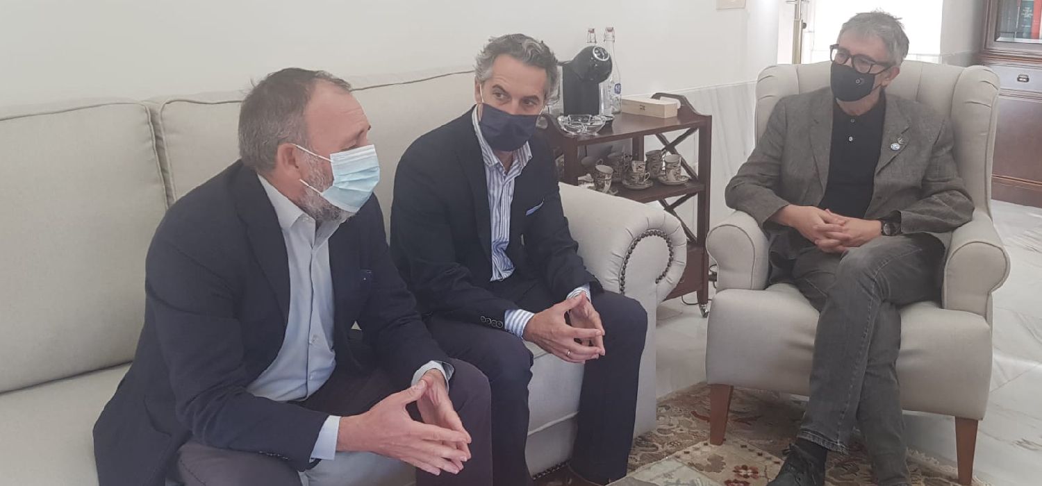 La UCA se abre a colaborar con la Cátedra de Flamencología La UCA se abre a colaborar con la Cátedra de Flamencología