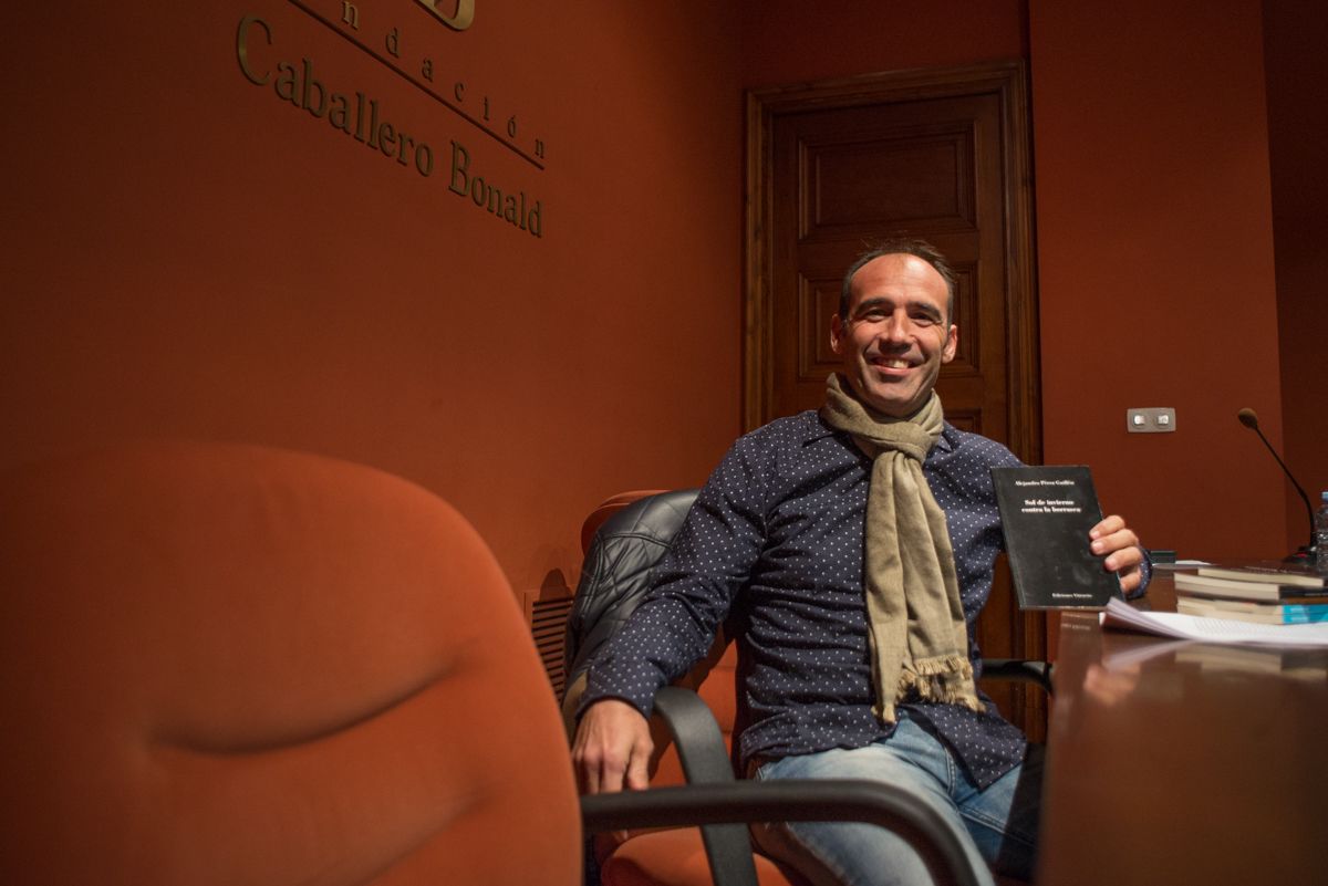 Pérez Guillén, antes de la presentación esta semana en la Bonald. FOTO: MANU GARCÍA.