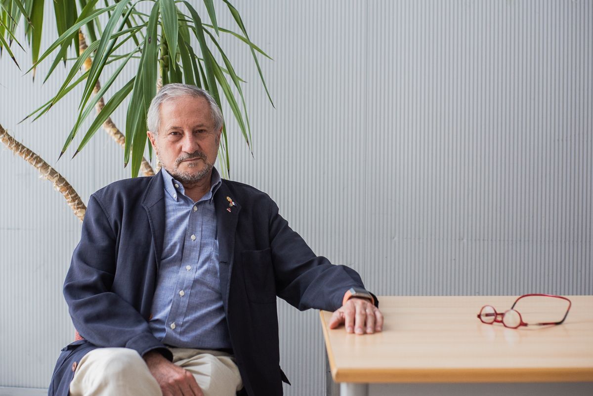 Willy Meyer posa para lavozdelsur.es este pasado viernes en Jerez.