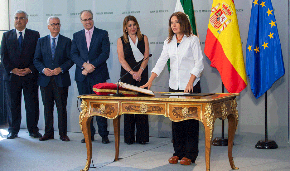 Lina Gálvez en la toma de posesión como consejera de Conocimiento, Innovación y Universidad. FOTO: JUNTA DE ANDALUCÍA.