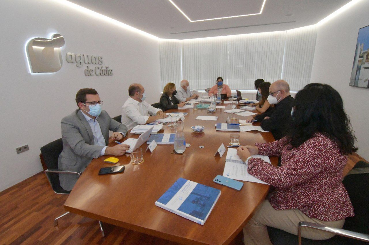 Posible colapso en la red de pluviales de Santa María del Mar en Cádiz