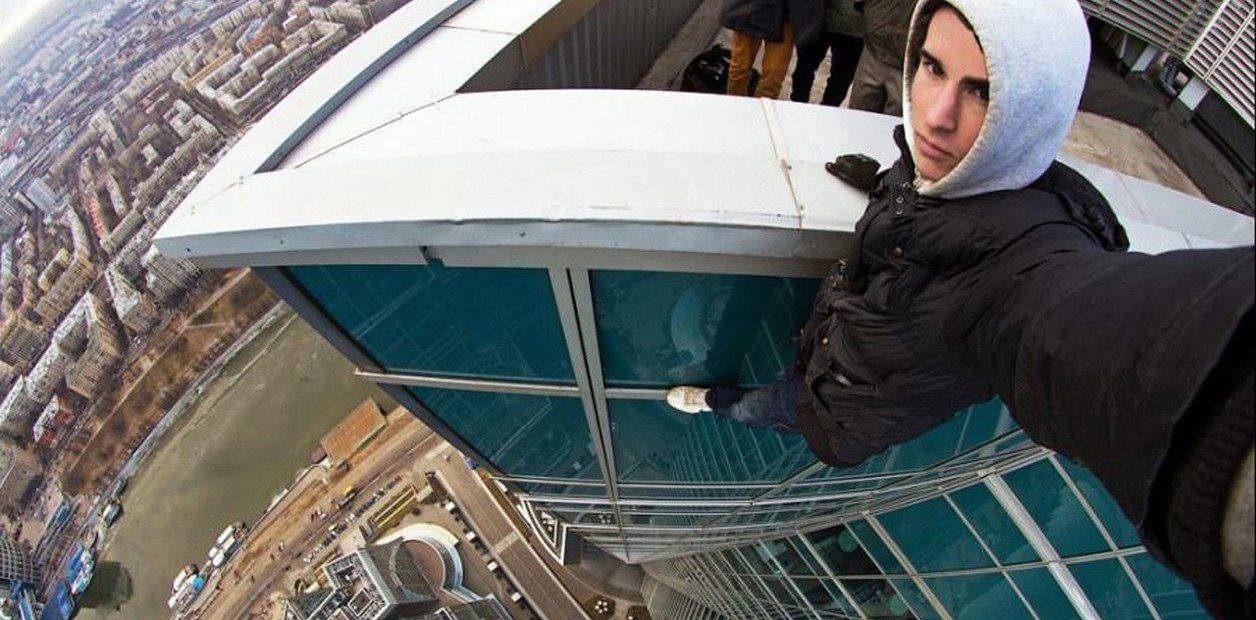 Una foto de lo más arriesgada. España es el sexto país con más 'selfies' mortales