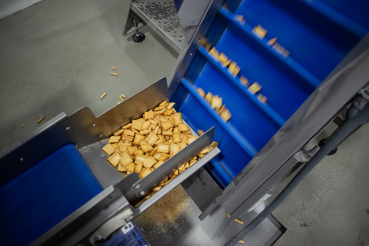 Envasado de las regañás de Abuelo Bread.