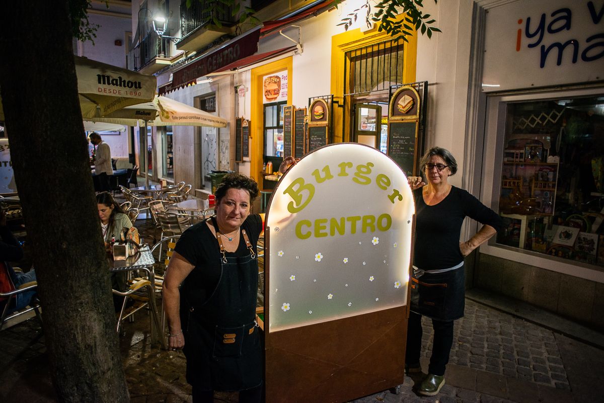 Burger Centro estrena terraza en una nueva ubicación en Jerez