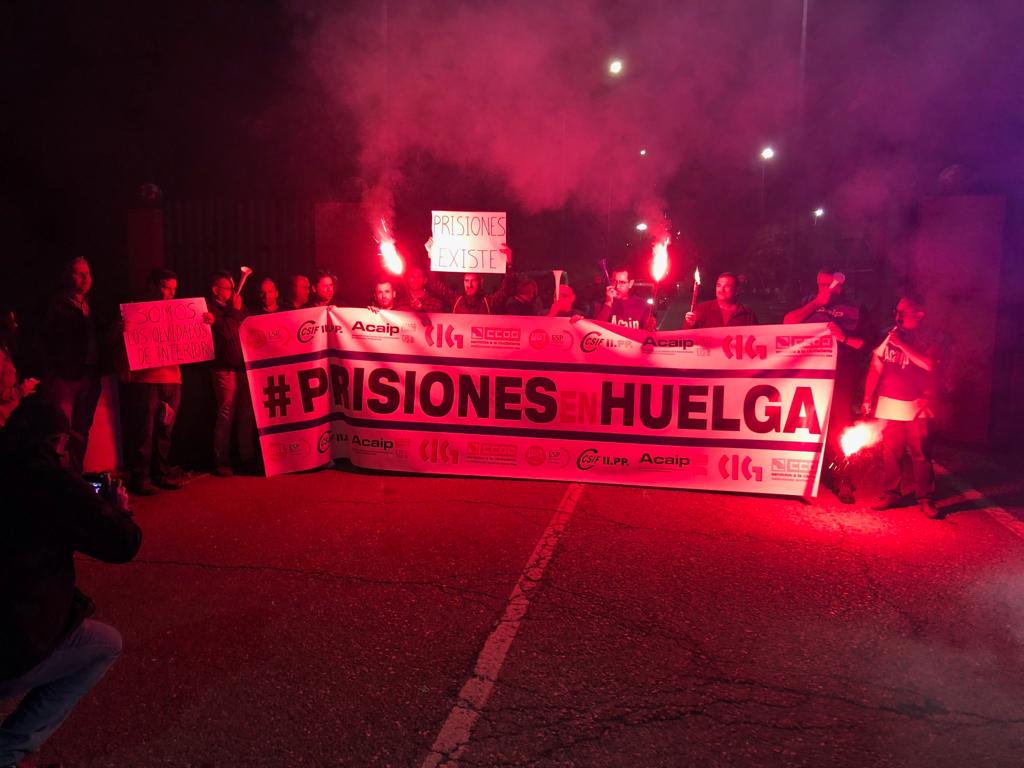 Manifestación de los funcionarios de prisiones del pasado 26 de octubre en Sevilla. FOTO: LVDS. 