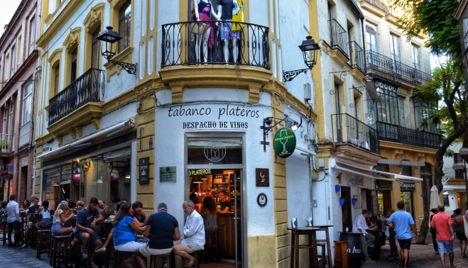 La fachada del Tabanco Plateros, en una imagen de Tripadvisor.