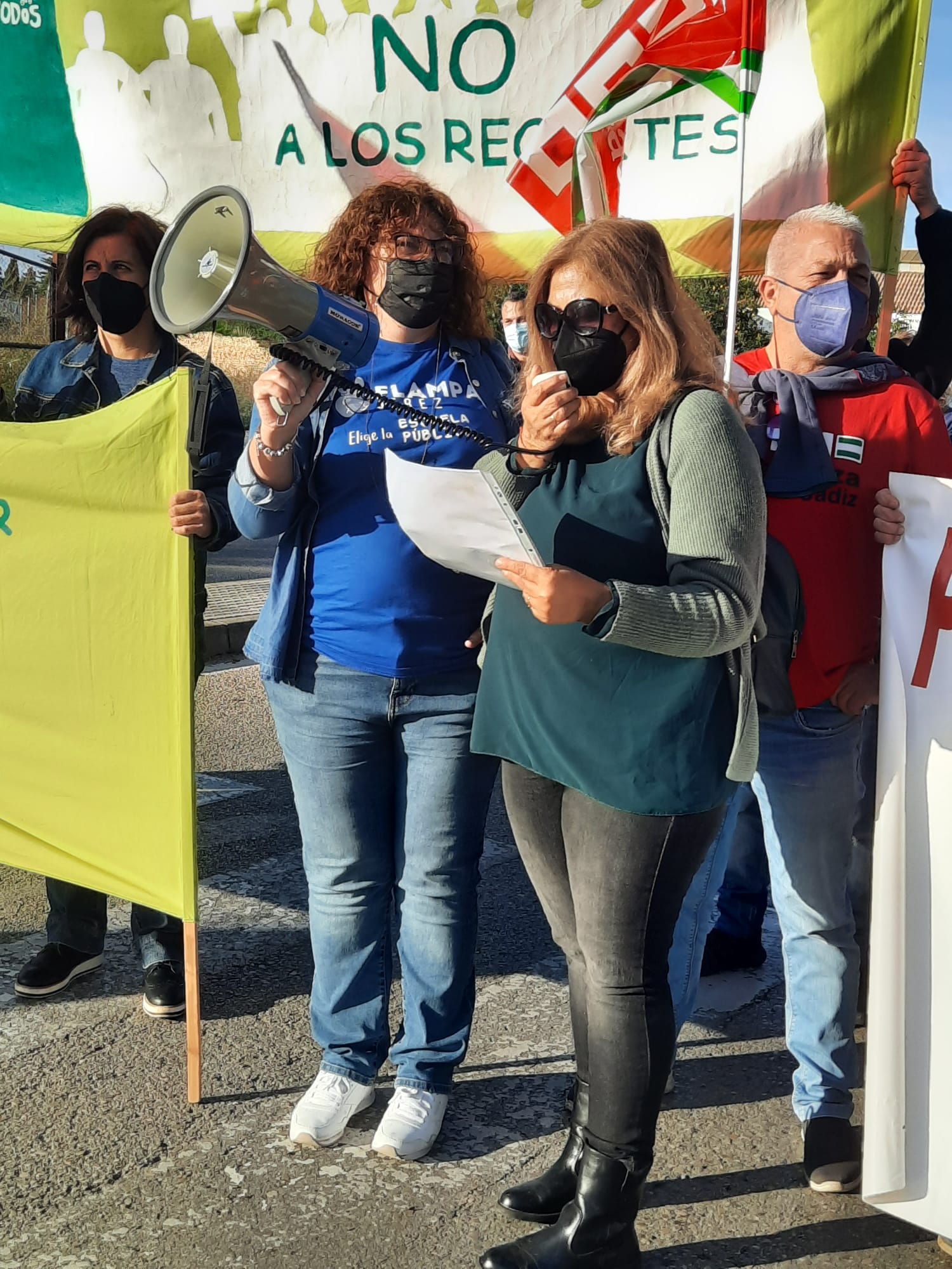 Lectura de las reivindicaciones del AMPA Nazaret.